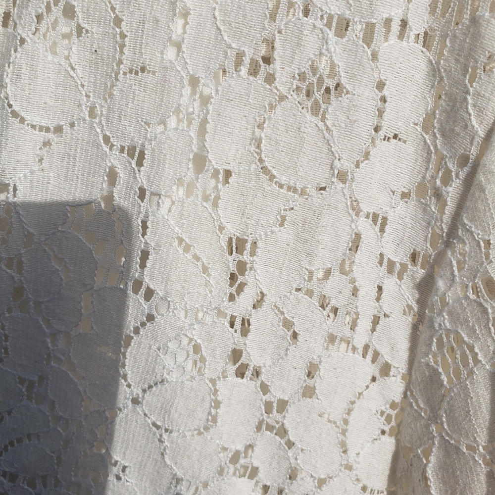 Valerie Stevens Lace Top w/Silky Camisole